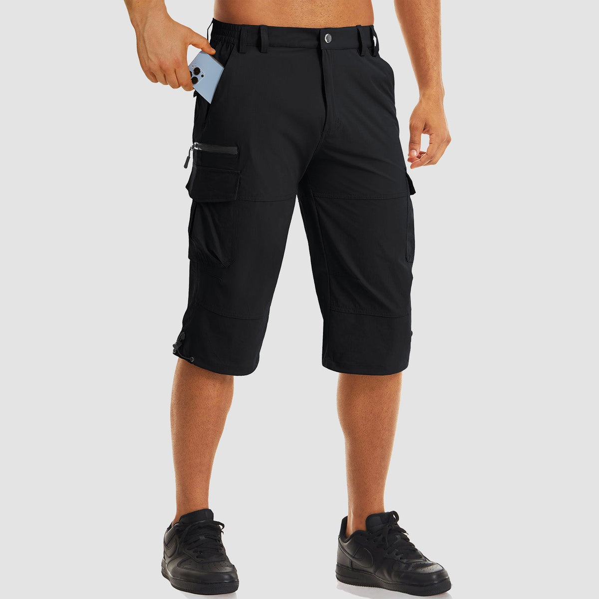 Men's 3/4 pants in Black, front view
